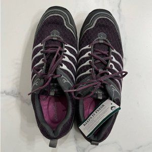 NWT Eddie Bauer Womens 9.5 Hiking Shoes Sneakers
